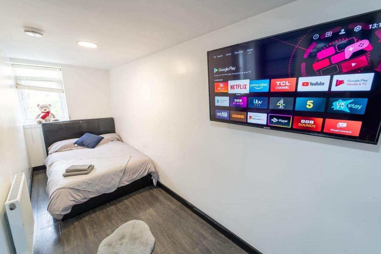 Studio Close To Selly Oak Train Station برمنغهام المظهر الخارجي الصورة